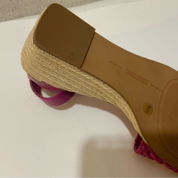 Vince Camuto Bretandi Adjustable Espadrille Wedge Sandals 7 M/ 37.5 - Picture 9 of 10